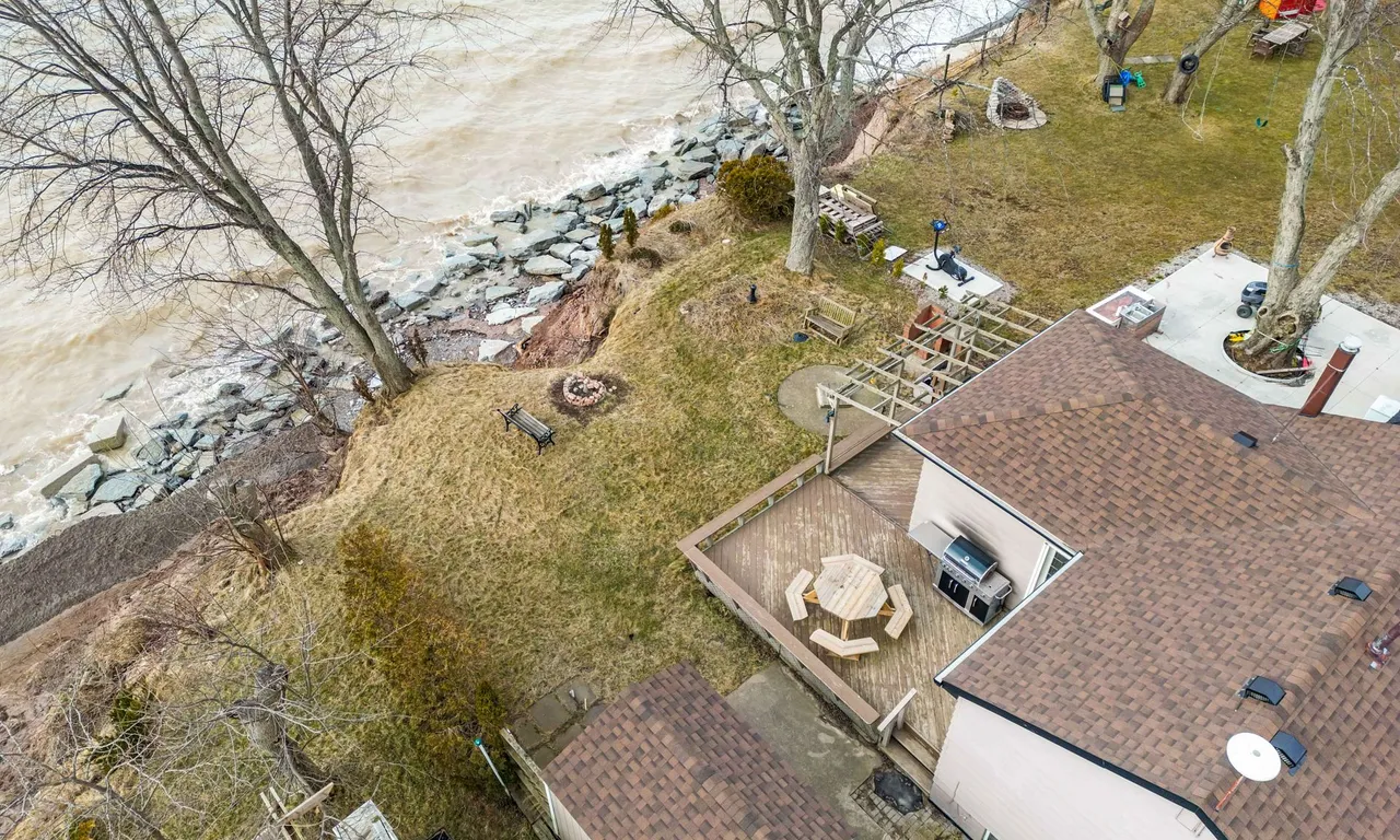 27 Villella Rd, Haldimand, ON N0A 1K0