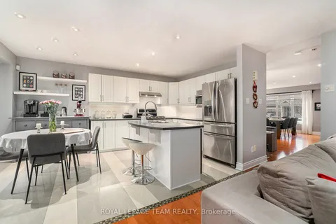 512 Clarington Ave, Orleans - Cumberland and Area, ON K4A 0A3