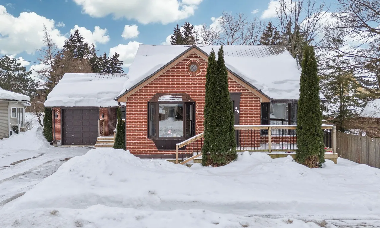 55 Sanders St, South Huron, ON N0M 1S6