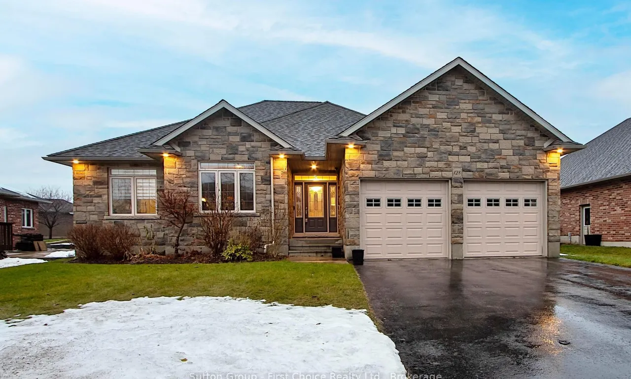 128 Sir Adam Beck Rd, Stratford, ON N5A 8C2