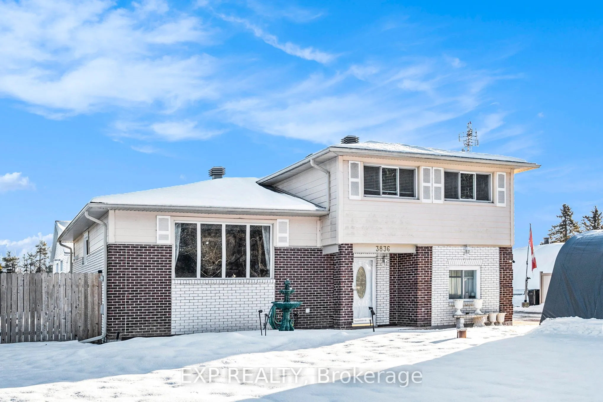 3836 Leitrim Road, Leitrim, ON K1G 3N4