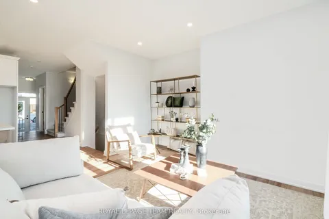 1005 MOORE Street, Brockville, ON K6V 7N1