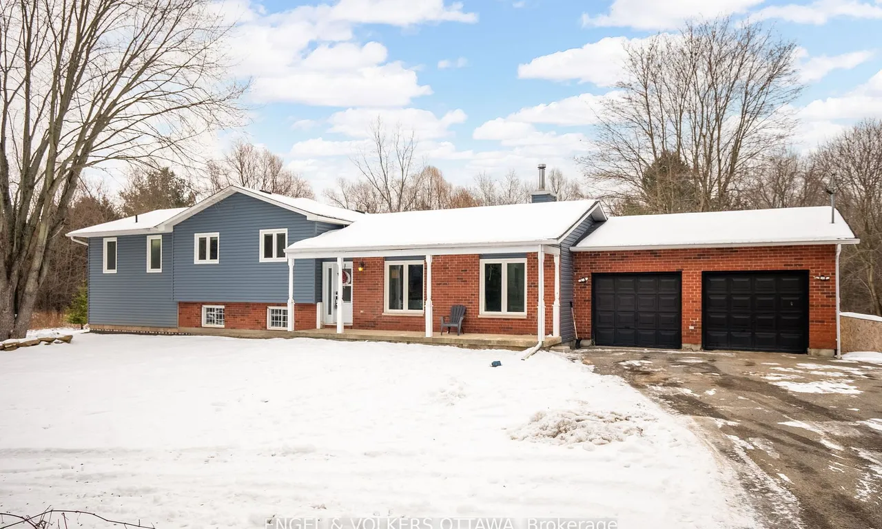 8301 Albert Bouwers Circ, Greely - Metcalfe - Osgoode - Vernon and Area, ON K0A 2P0