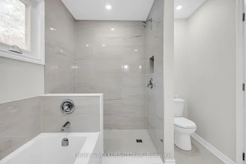 8301 Albert Bouwers Circ, Greely - Metcalfe - Osgoode - Vernon and Area, ON K0A 2P0