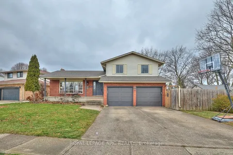 6493 Galaxy Dr, Niagara Falls, ON L2J 3Y2