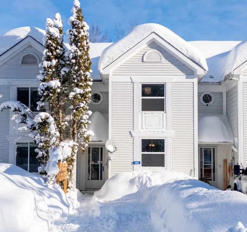 146 Fernwood Dr, Gravenhurst, ON P1P 1P4