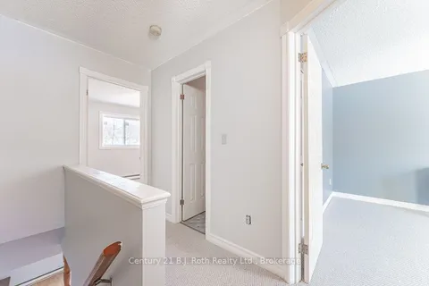 146 Fernwood Dr, Gravenhurst, ON P1P 1P4