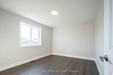 45 Mackenzie John Crescent, Brighton, ON K0K 1H0