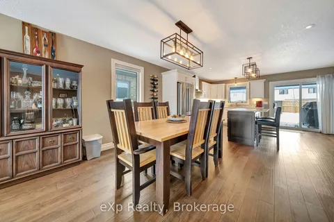975 Reserve Ave, North Perth, ON N4W 0B5