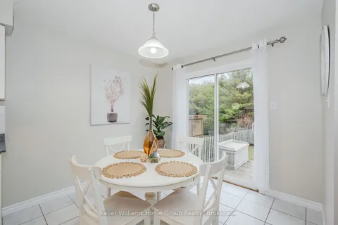 52 Carrington Pl, Guelph, ON N1G 5C3