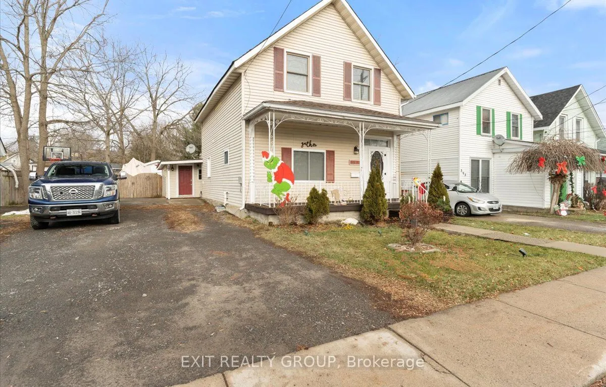 391 Thomas St, Deseronto, ON K0K 1X0