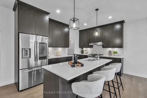 1514 Drew St, London, ON N5V 0C2