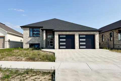 362 Ivings Drive, Saugeen Shores, ON N0H 2C1