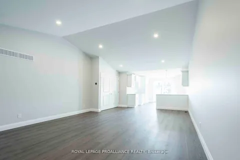 51 Mackenzie John Crescent, Brighton, ON K0K 1H0