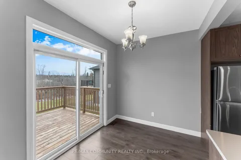 1455 Berkshire Dr, Kingston, ON K7P 0S7