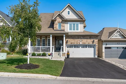 704 Fisher St, Cobourg, ON K9A 0H3