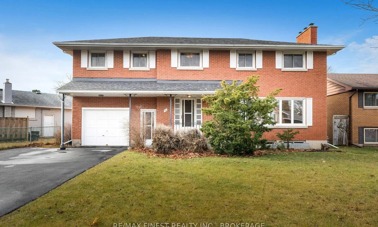 14 Machar Pl, Kingston, ON K7M 1L6