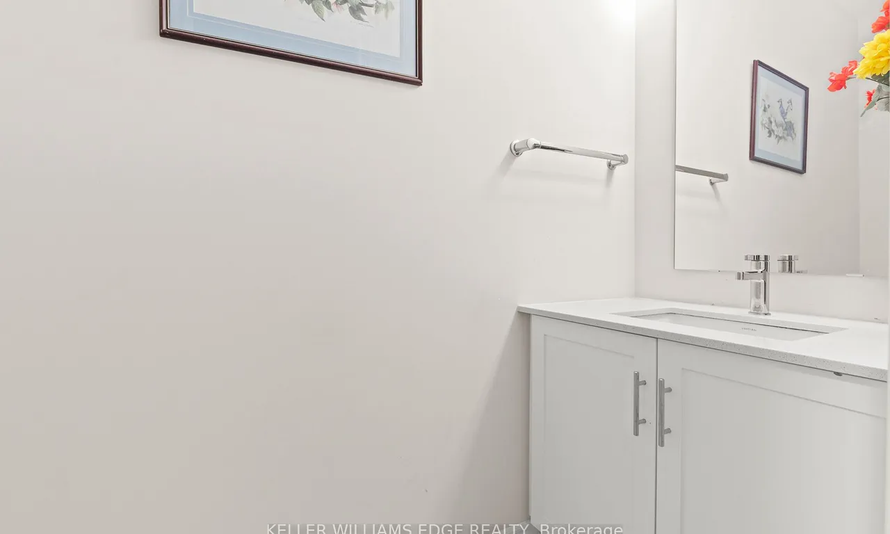 Detached interior view at 51 Starfire Cres Hamilton