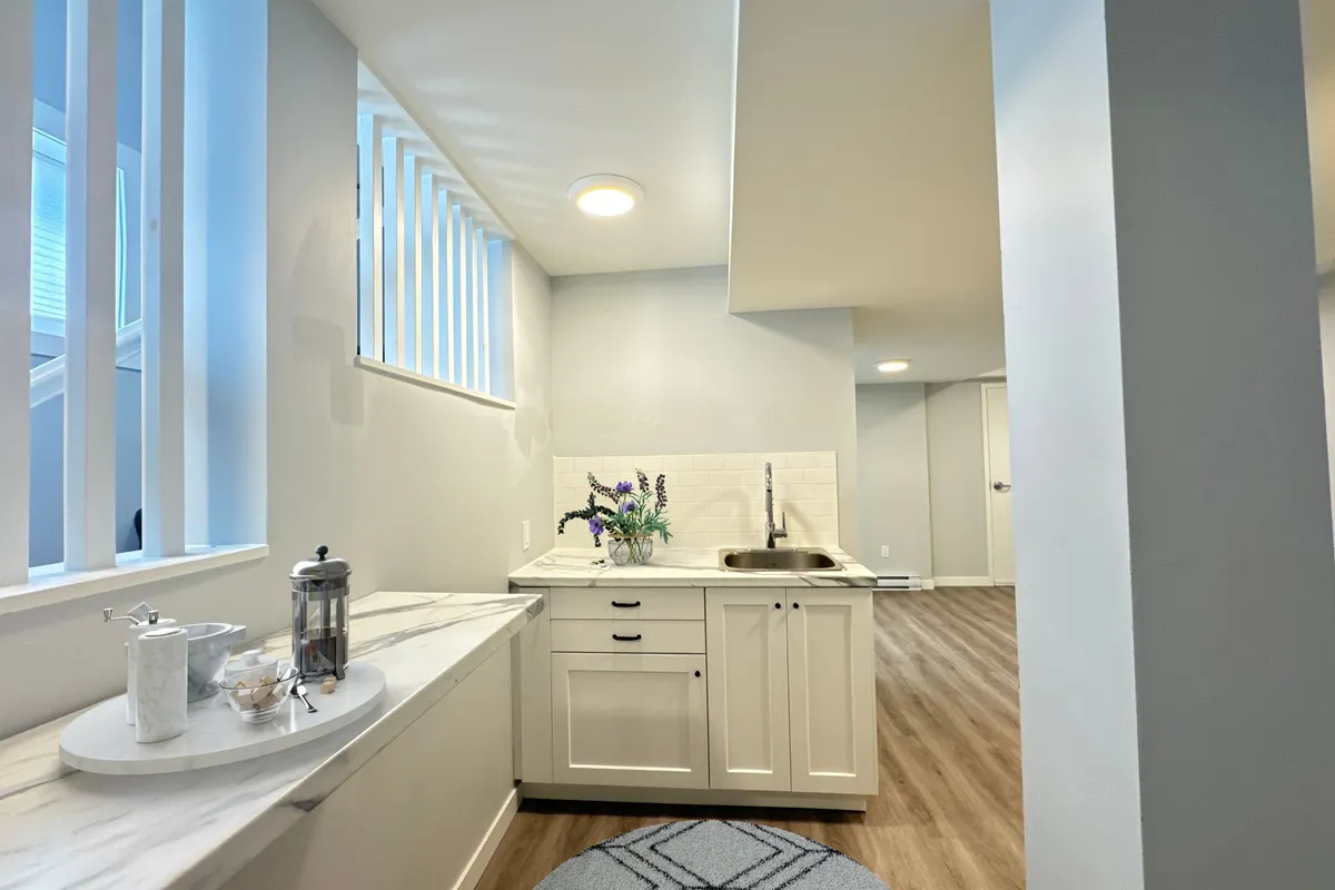 1677 Baseline Road, ON K2C 0B6