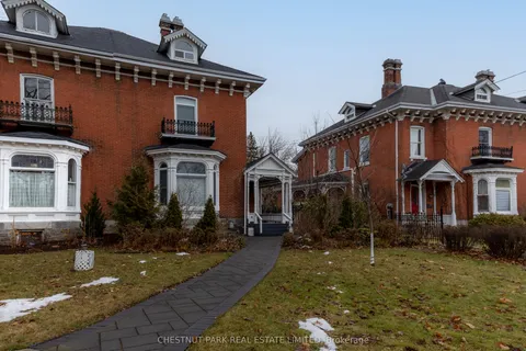 219 Charles Street, Belleville, ON K8N 3M3