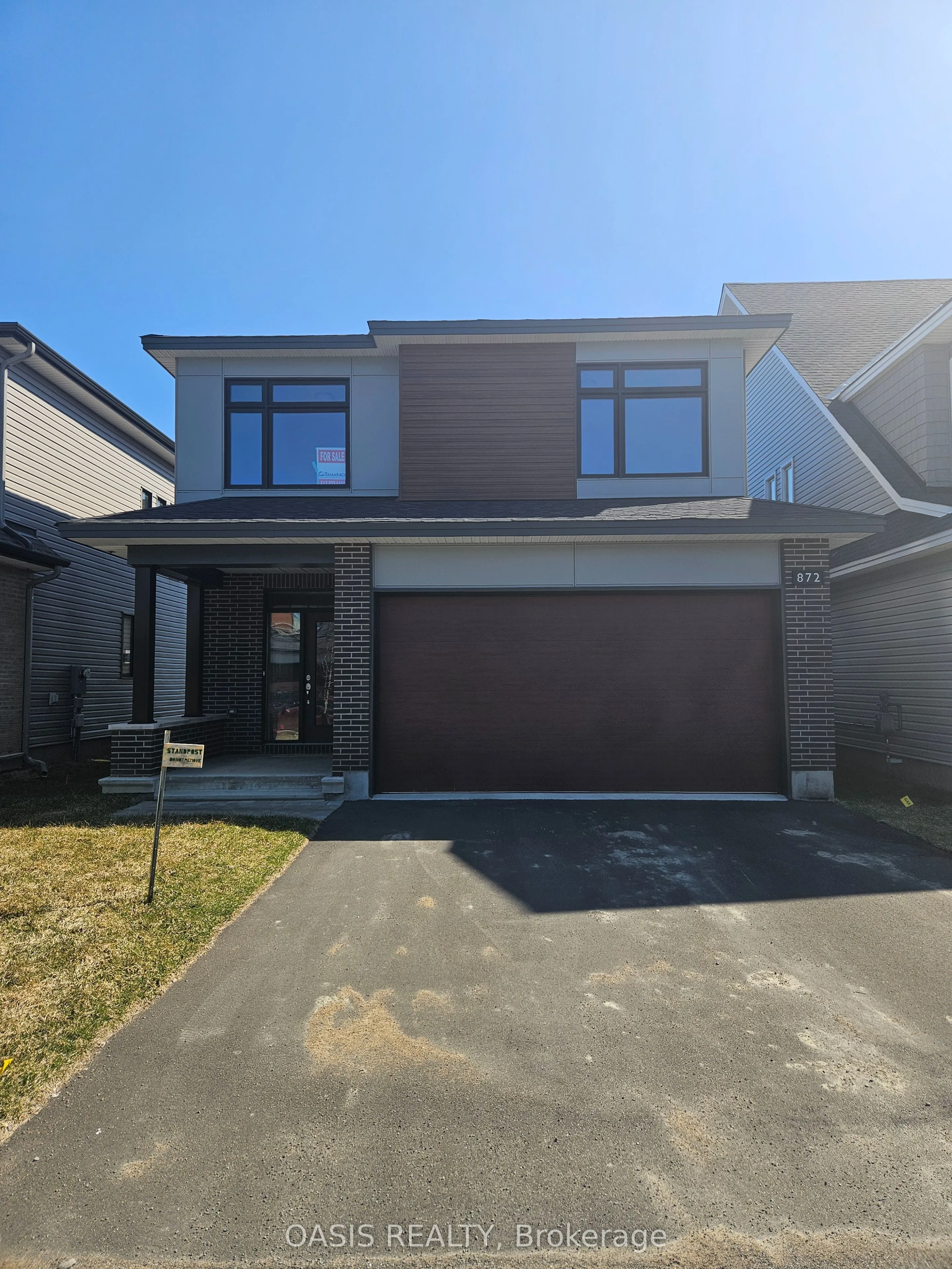 872 SNOWDROP Crescent, Blossom Park - Airport and Area, ON K1T 0X7