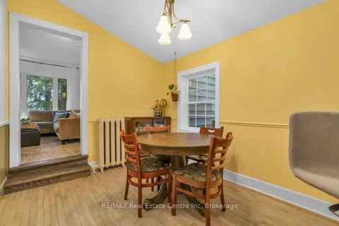 128 Dufferin St, Guelph, ON N1H 4A8