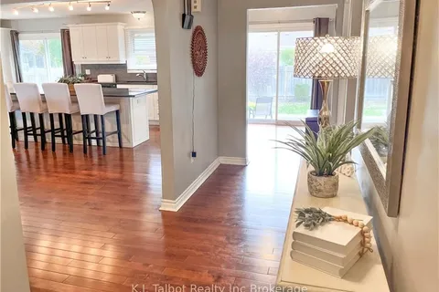 263 ELDON Street, ON N7A 3R9