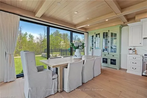 79585 COTTAGE Drive, ON N7A 3X8