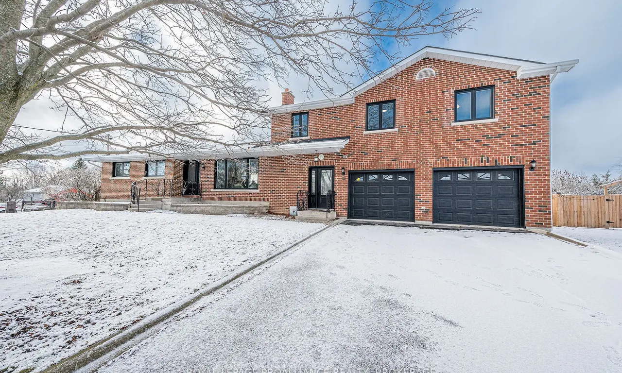 3613 Battersea Rd, South Frontenac, ON K0H 1X0