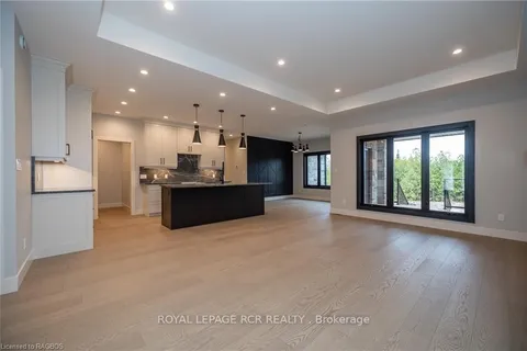 195 BOYD LAKE Rd, West Grey, ON N0G 1S0