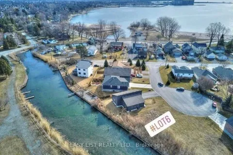 6 Heron Pointe N/A, ON L3K 6A9