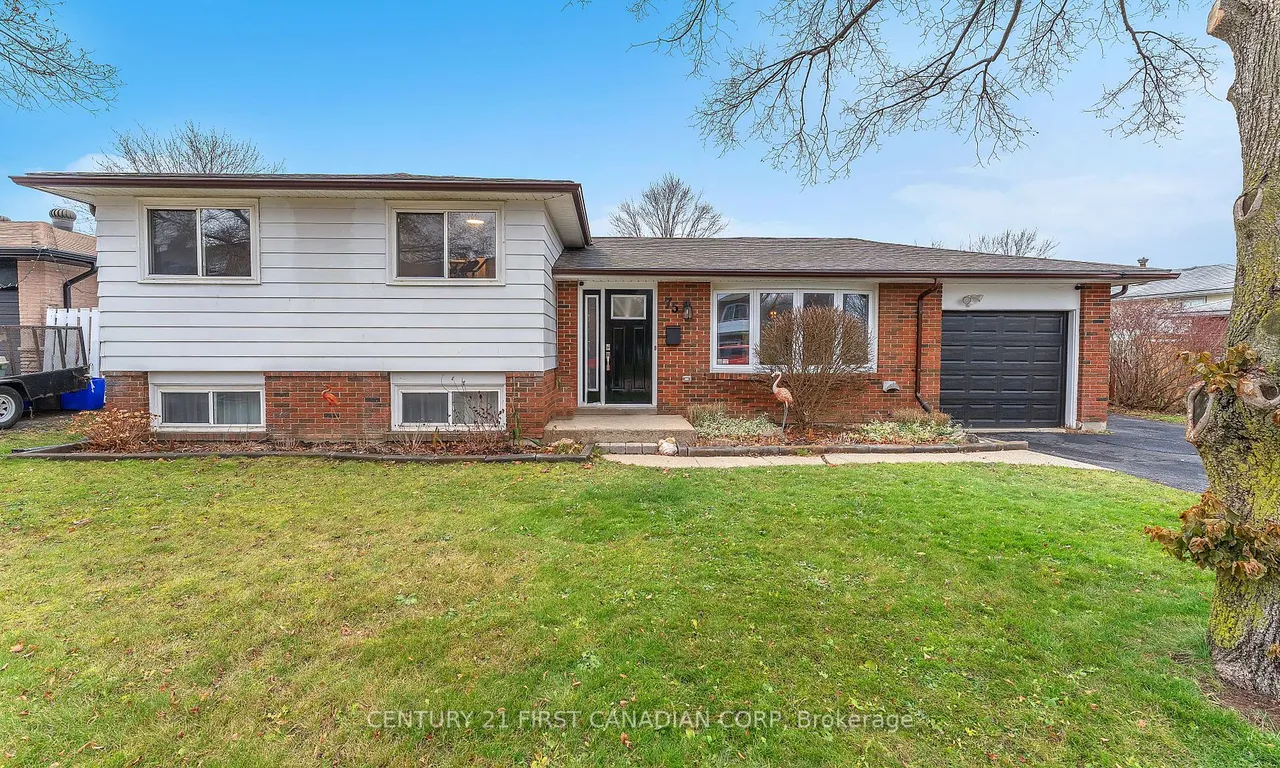 75 Confederation Dr, St. Thomas, ON N5P 3Y2
