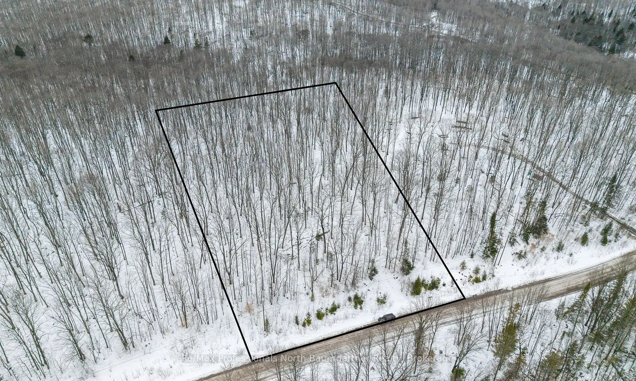 24 Ross Lake Rd, Dysart et al, ON K0M 1S0