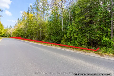 Fm Lt 4 Nicholas Street, Northern Bruce Peninsula, ON N0H 2R0