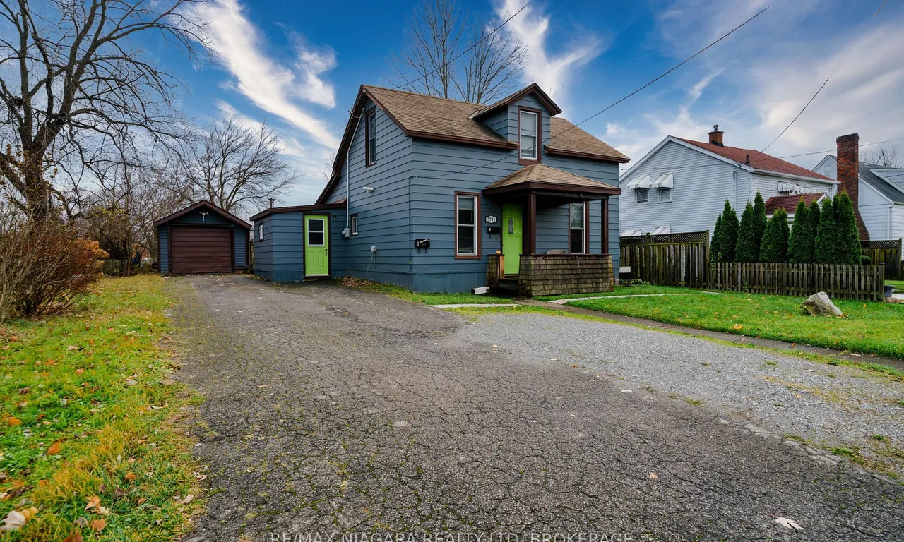 3791 Keller St, Niagara Falls, ON L2G 6C5
