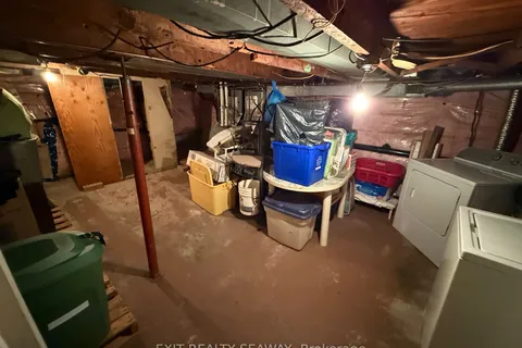 536 Bedford St, Cornwall, ON K6J 4E1