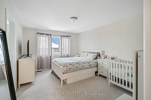 5 Sapphire Way, Thorold, ON L2V 0L4