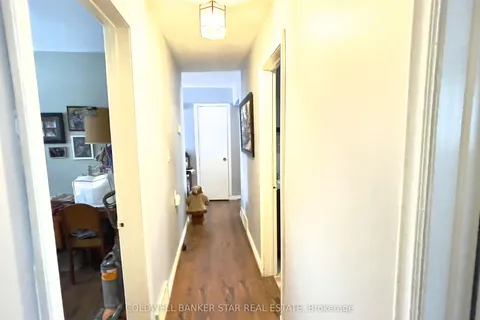 1 East Williams Street, North Middlesex, ON N0M 1A0