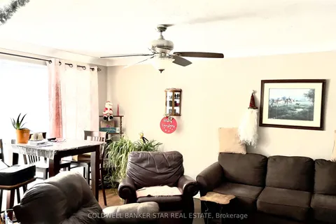 1 East Williams Street, North Middlesex, ON N0M 1A0