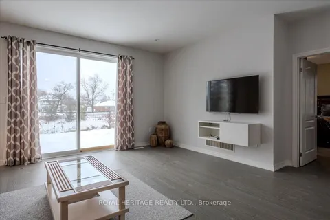 22 Sedona Crt, Kawartha Lakes, ON K0M 1A0