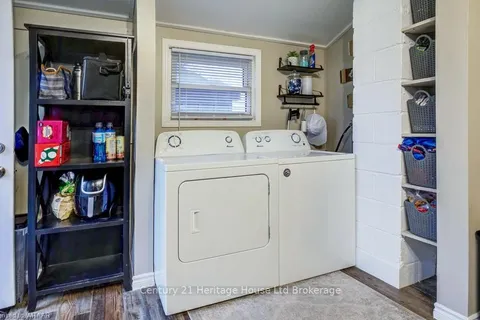 32 PEARL St, Tillsonburg, ON N4G 1L3