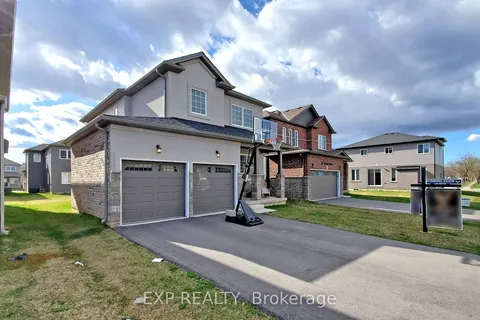 34 Woodbine Ave, Welland, ON L3B 0H5