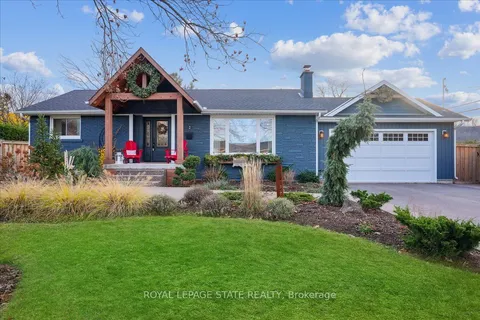 2 North Crt, Grimsby, ON L3M 1E5