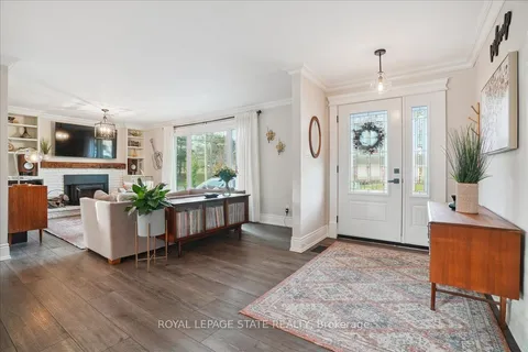 2 North Crt, Grimsby, ON L3M 1E5
