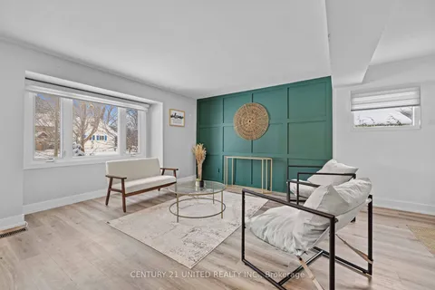 341 Welsh St, Peterborough, ON K9H 1K9