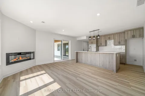 171 Pine Hill Crescent, Belleville, ON K0K 3E0
