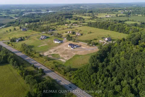 171 Pine Hill Crescent, Belleville, ON K0K 3E0