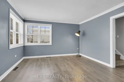 241 Wesley St, Mississippi Mills, ON K0A 1A0