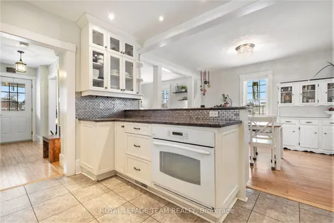 535 Albert St, North Dundas, ON K0C 2K0