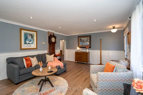 218 Main St, Erin, ON N0B 1T0